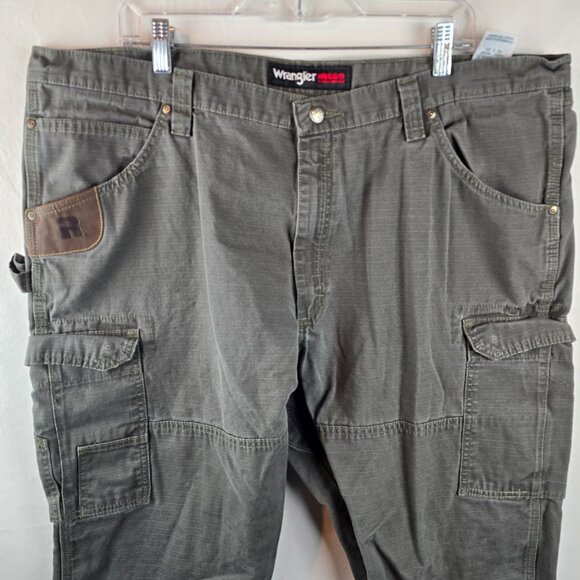 Wrangler Riggs Workwear Pants Mens 42x32 Gray Cargo Utility Carpenter Jeans A03- - Picture 2 of 11